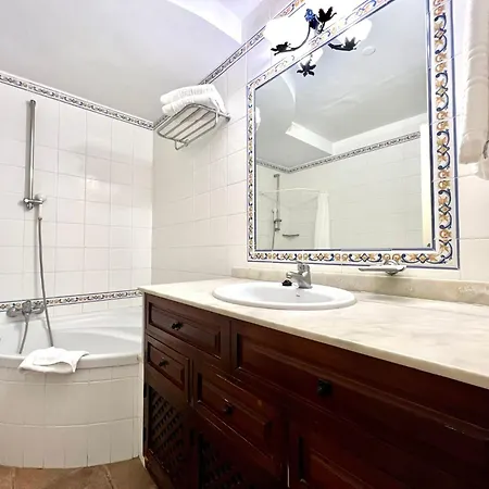 Apartmán Apto. Con Gran Terraza Con Vista Al Mar Y Piscina *